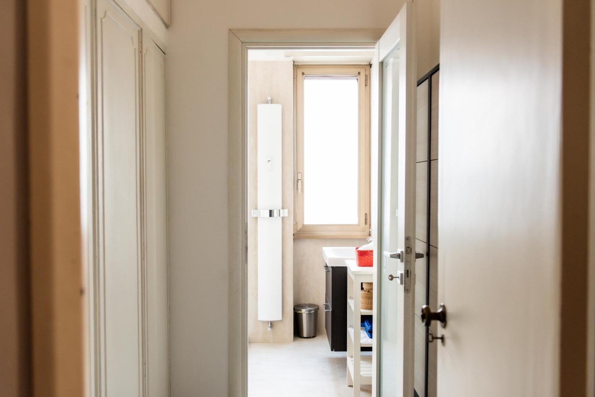 Luminoso E Ampio Laterani36 Apartamento